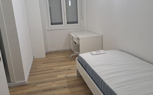 ELEGANTE STANZA SINGOLA CON BAGNO PRIVATO ZONA CENTRALE