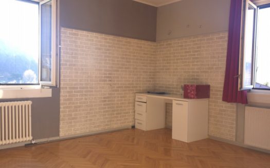 Appartamento Trilocale in Vendita a Laives –