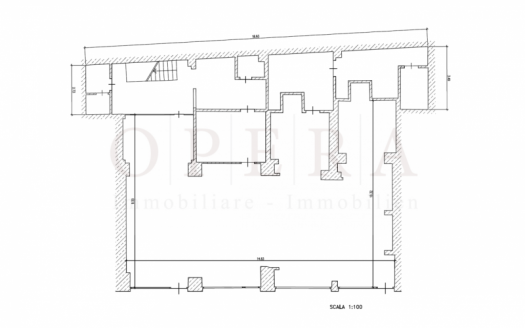 Investimento negozio affittato.