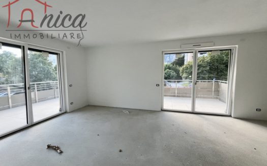 CLARINA – APPARTAMENTO NUOVO CON TRE STANZE E AMPIO TERRAZZO