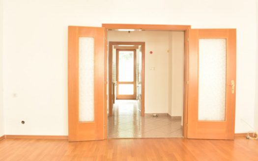 Ampio Quadrilocale in Vendita a Bolzano – Oltrisarco-Aslago AV25046