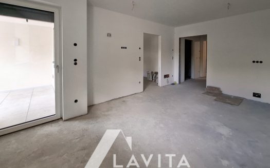 Nuovo bilocale con balcone a Termeno