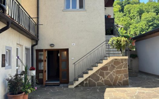 Caldonazzo, interessante casa singola su due livelli