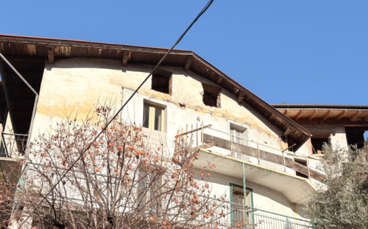 Casa singola terra cielo in vendita in Vicolo Bristol a Lavis