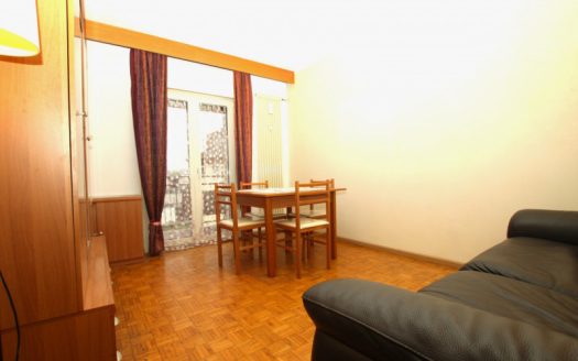 TRILOCALE IN VIA MASO DELLA PIEVE