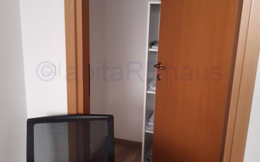 UL25006 – Spazioso Ufficio in Affitto nel centro di Bolzano