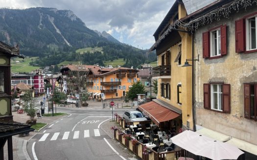 RUSTICO DA RISTRUTTURARE IN CENTRO A MOENA