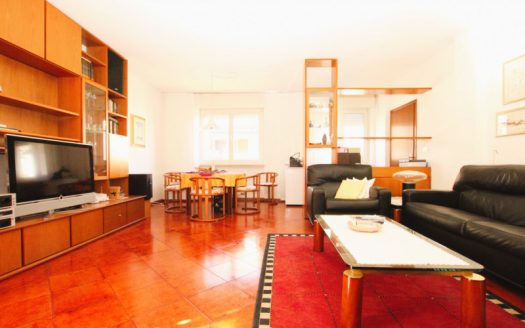 Ampio quadrilocale a Laives