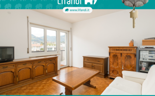 Trilocale con due balconi