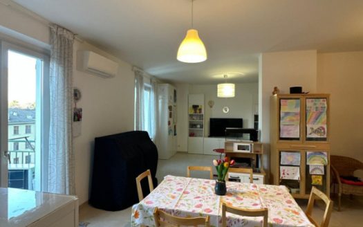 TRILOCALE ALL’ULTIMO PIANO IN VIA PIETRALBA