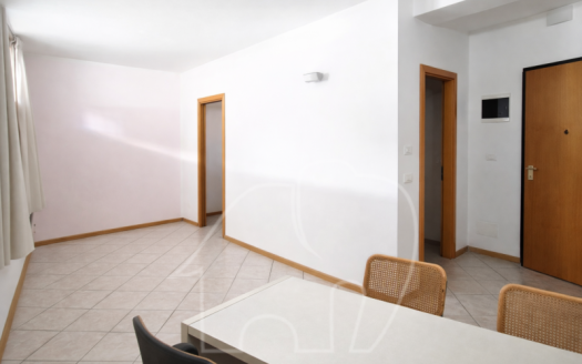 Uffici con posti Auto