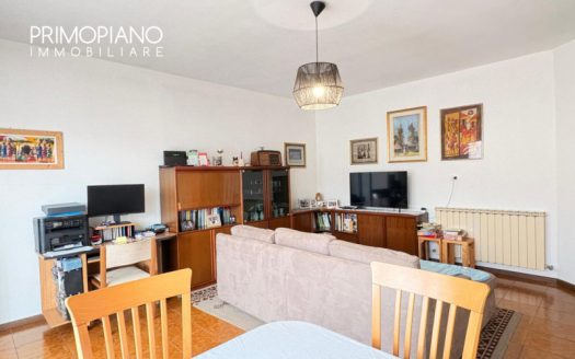 Ampio appartamento quadrilocale con giardino privato a Vigo Meano, Trento