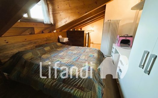 Trilocale su due piani