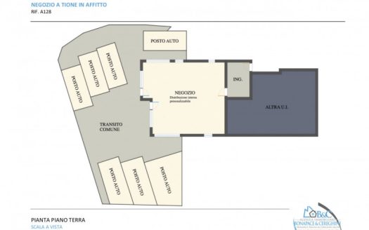 Negozio in via Circonvallazione con 7 posti auto privati