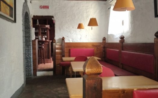 CV25001 – Locale ristorante – Laives