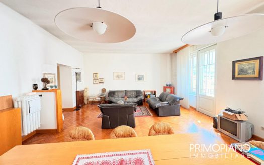 Elegante attico in vendita in Via Don Giovanni Battista Zanella – Centro Storico