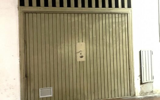 GARAGE IN ZONA TRIBUNALE