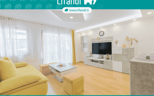 Ampio appartamento duplex con giardino nel centro di Prato allo Stelvio