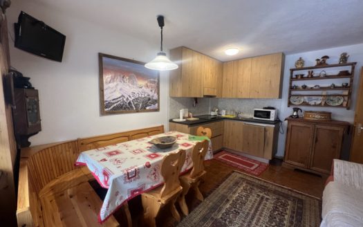 Trilocale Ristrutturato in Affitto a Mazzin – Fontanazzo di Sotto