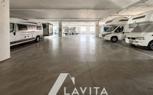 Posti coperti per Camper a Ora