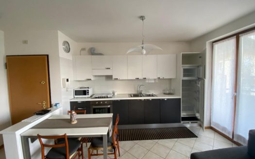 MINIAPPARTAMENTO RAVINA CON GARAGE E POSTO AUTO PRIVATO