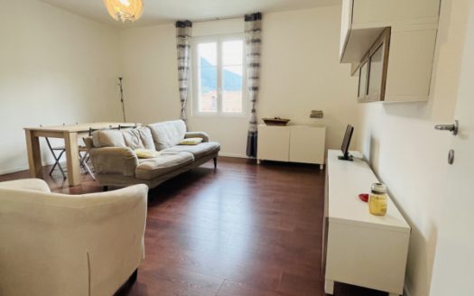 Quadrilocale ristrutturato a due passi dal centro