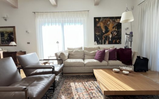 Attico esclusivo con finiture di pregio in via dei Solteri, Trento