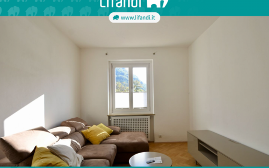 Trilocale con due balconi