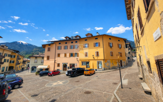 Appartamento con soffitta ristrutturata