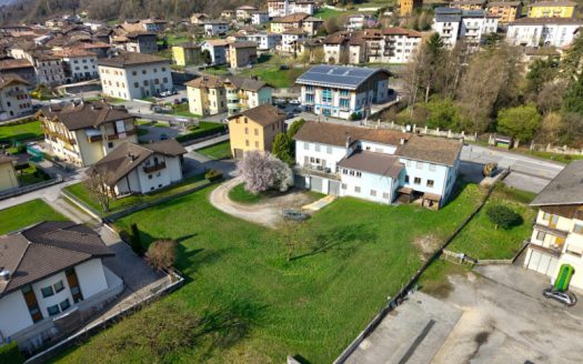 Terreno edificabile a Condino