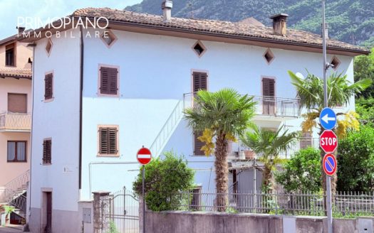 Casa terra-cielo in vendita in Via dei Filatoi a Madruzzo Calavino