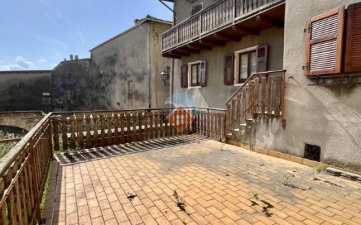 duplex con giardino terrazza e garage