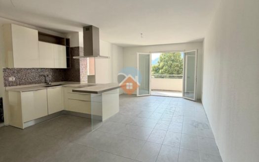 2 STANZE Moderno, Classe A – Con Terrazze e GARAGE
