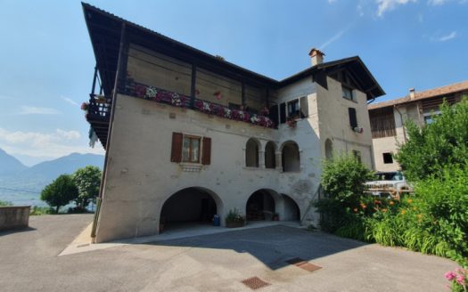 Appartamento Trilocale in Vendita a Comano Terme – Lundo