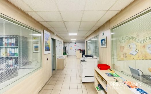Prestigioso ufficio in Via Maccani a Trento