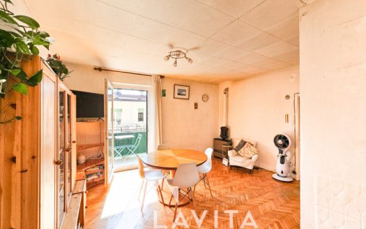 Quadrilocale con balcone a Bolzano