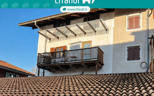 Trilocale con balcone