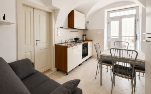 Bilocale con doppia cantina