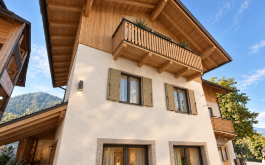 Palazzo da risanare di 335 mq in Vendita a Tires AV26028