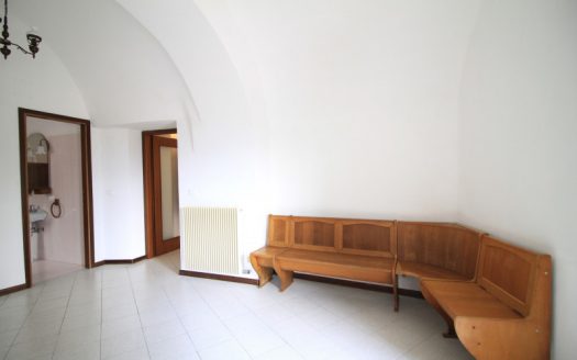 Bilocale in affitto a Comano