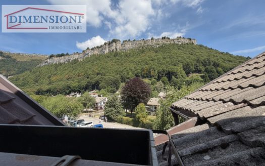 Esclusivo Trilocale Mansardato Brentonico