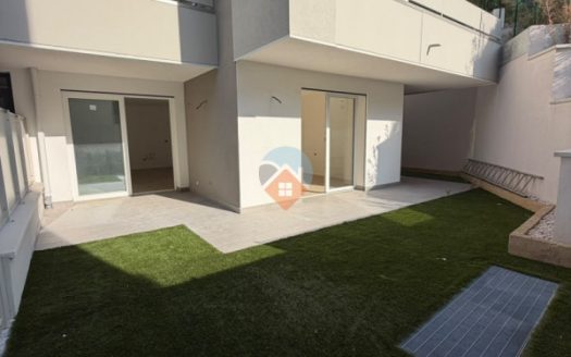 Trilocale con GIARDINO, NUOVO – CLASSE A+!
