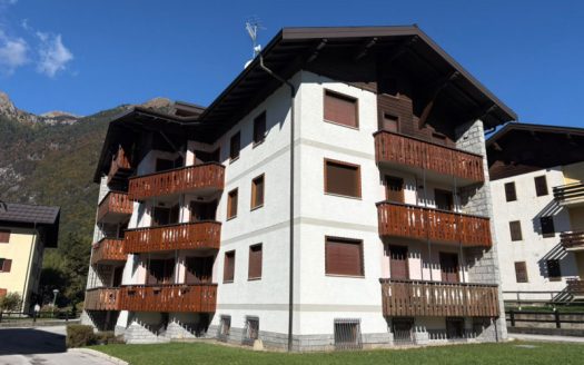 TRILOCALE RECENTEMENTE RISTRUTTURATO